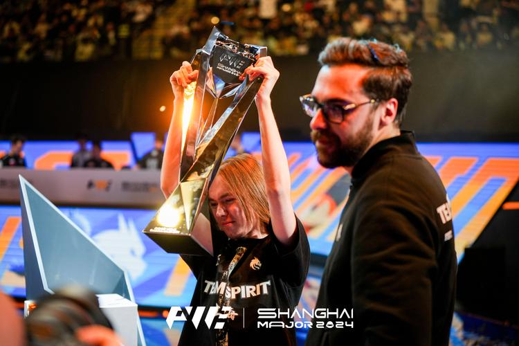 TESvsWBG数据前瞻：野区的博弈将影响这轮系列赛的走势